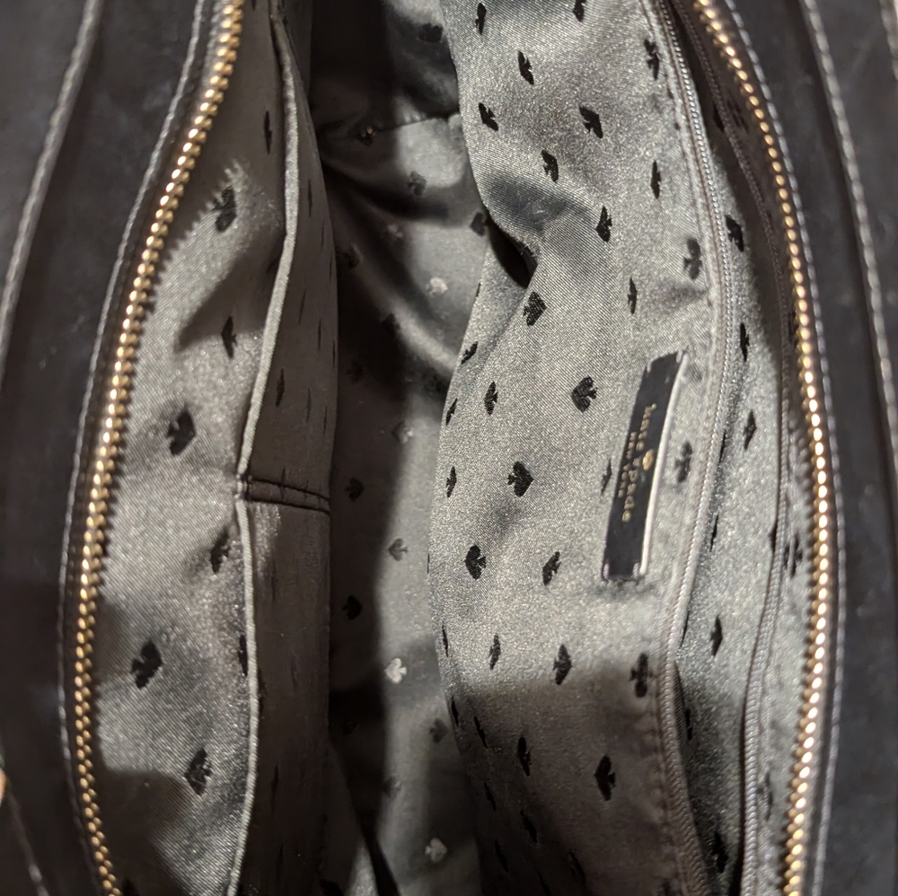 Purshe Katy Spade large black colour.